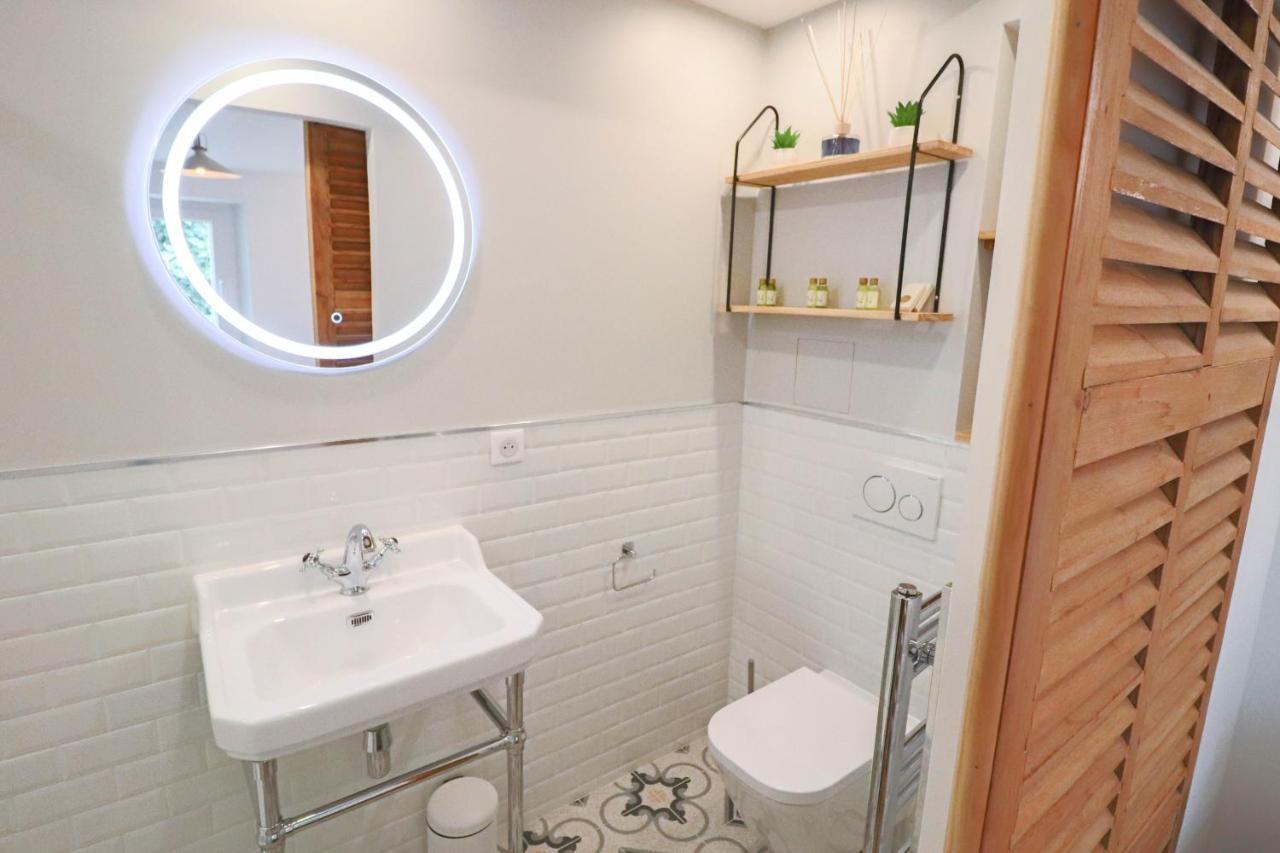 Aubernon Luxurious, Newly Renovated Flat In Heart Of Old Antibes Apartment Exterior photo